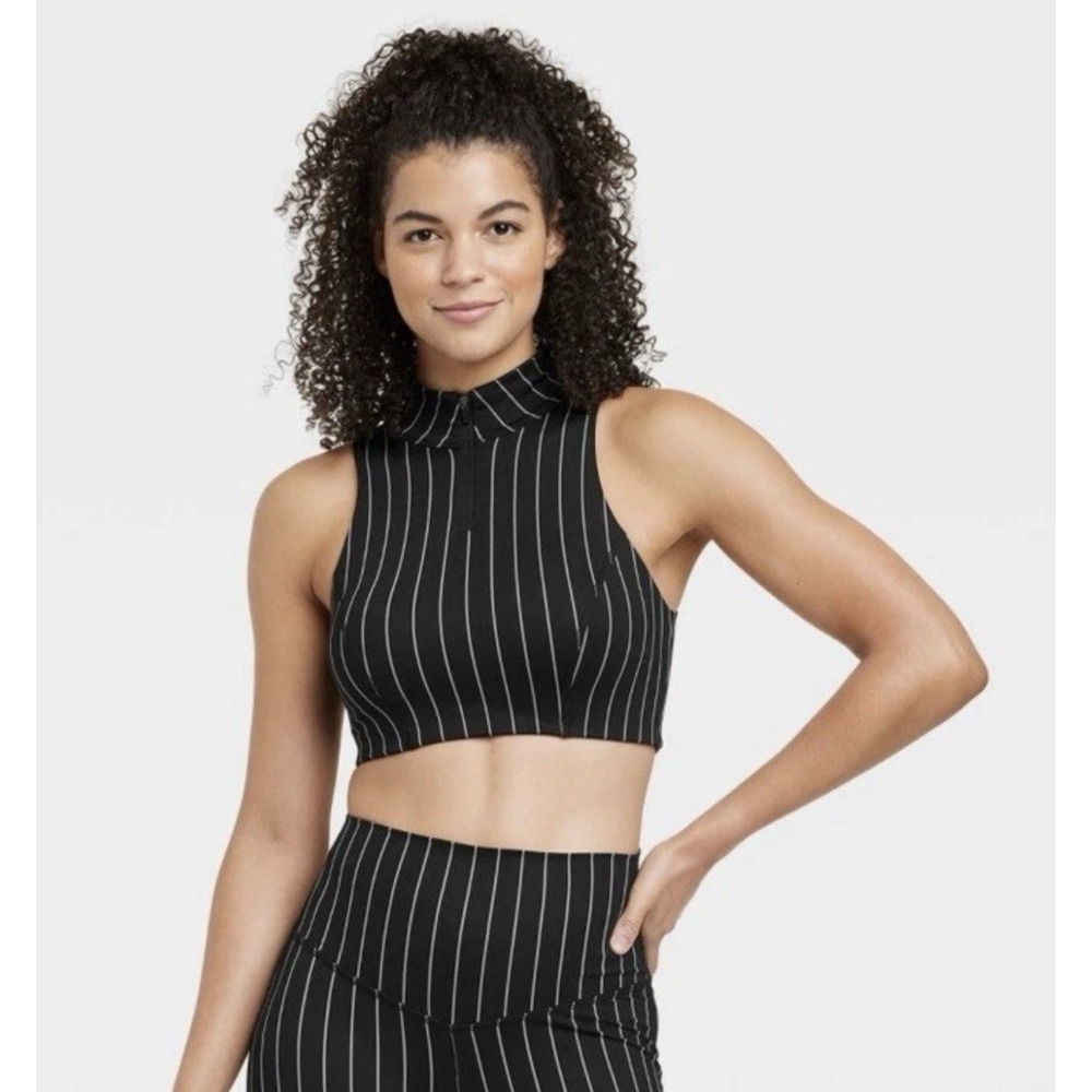 Joy Lab Womens Black Pinstripe Sleeveless Quarter Zip Cropped Athleisure Top M